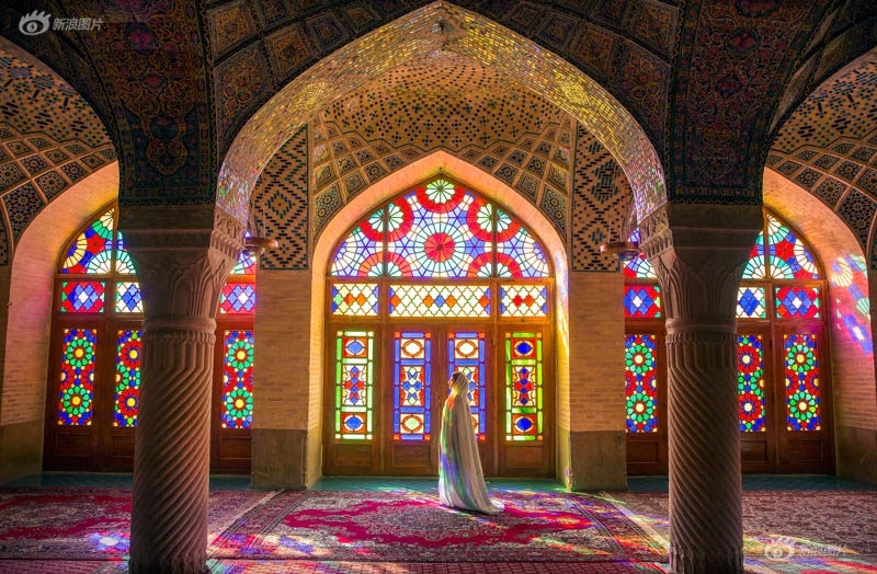 Volunteers organized a clean-up activity to remove garbage from the local river