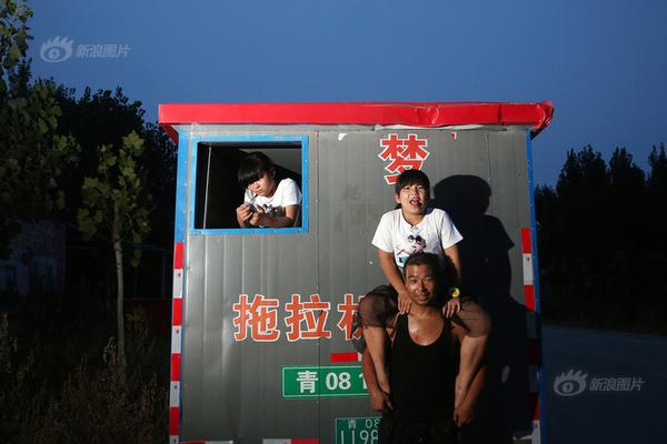 A bakery used sustainable packaging for its products