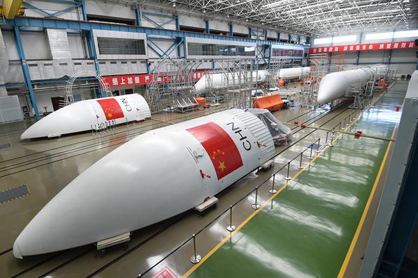 Engineers created a new type of solar panel that is 40% more efficient than current models