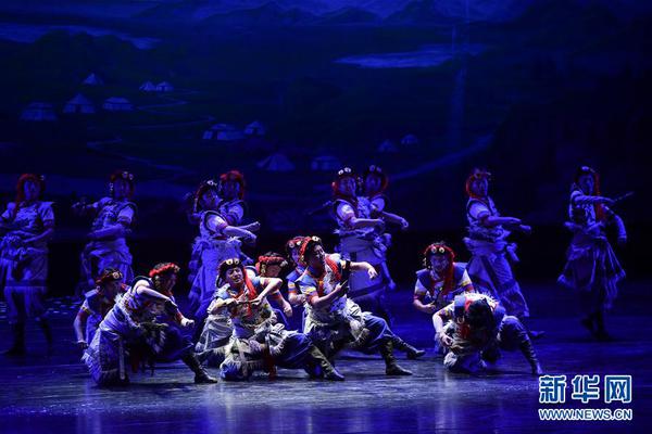 A fashion store started offering online shopping with free shipping for orders over $75