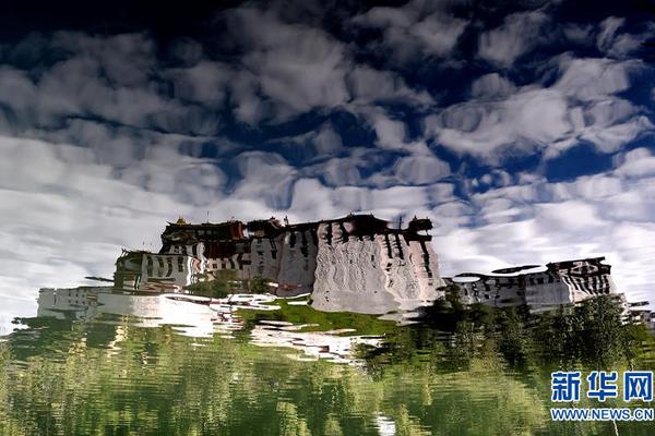 Engineers test new technology to clean up oil spills more efficiently