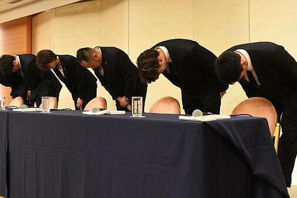 A study found pet time lowers adult stress hormones and improves mood