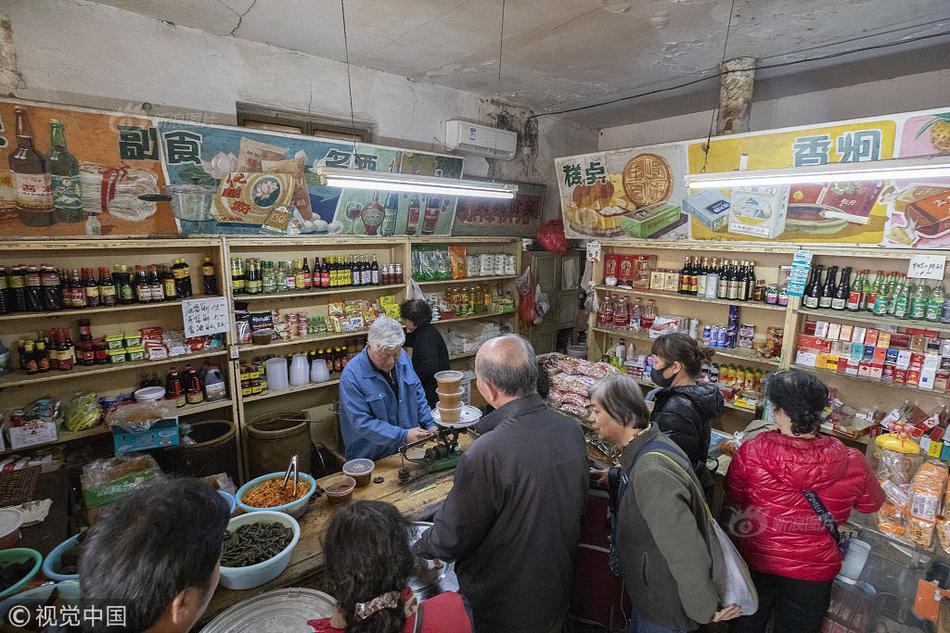 A airline reduced its carbon emissions by using more fuel efficient planes