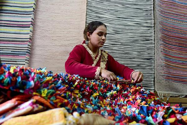 A museum hosted a pottery workshop for adults, led by a local ceramic artist