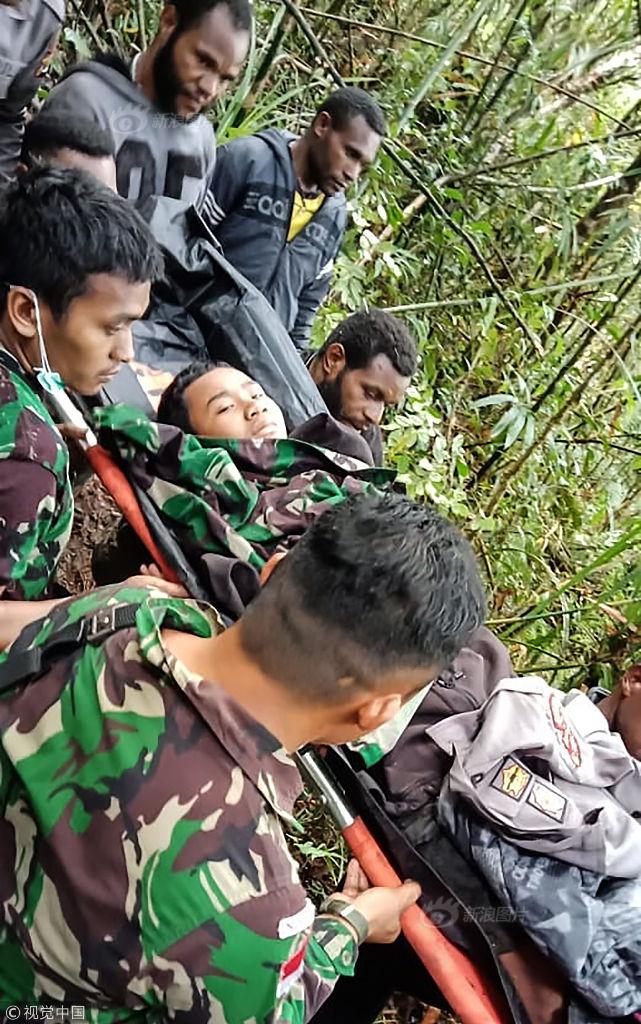 Firefighters conduct fire safety workshops in elementary schools this month