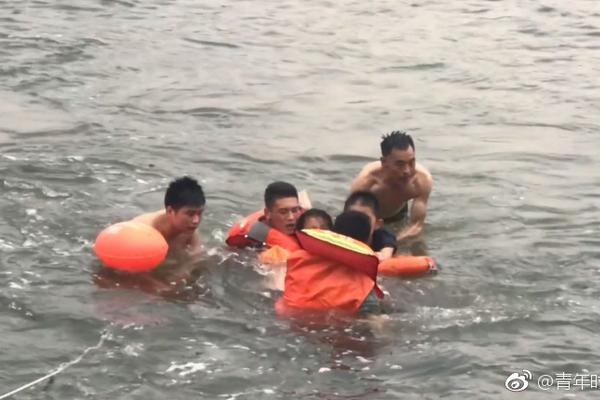 A hotel chain started offering discounts to travelers who choose to stay during off-peak seasons