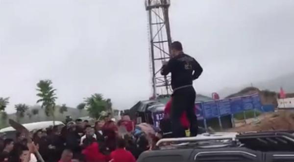 A grocery store started selling pre-made salad kits with locally grown greens and vegetables