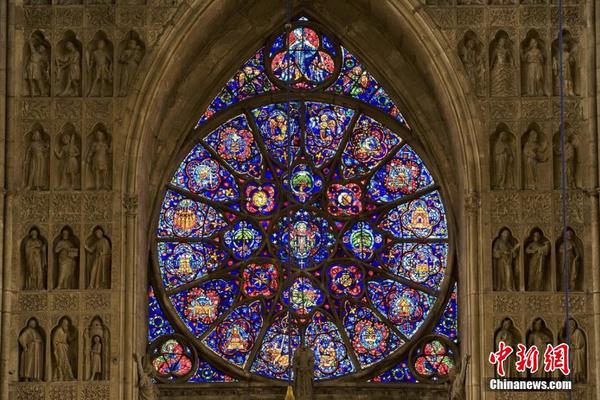 A study found that spending time in nature can reduce stress levels by up to 40% in adults.