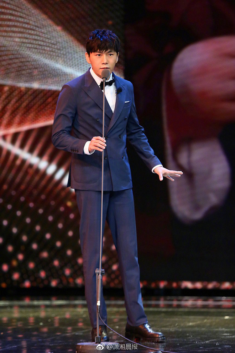 The national hockey team announced its roster for the upcoming season