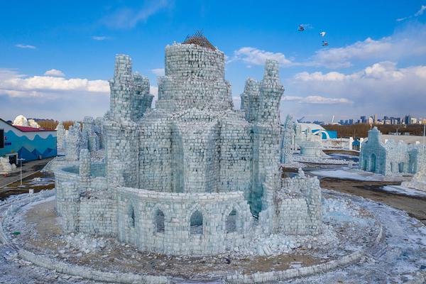 Scientists discovered a new star system with three planets