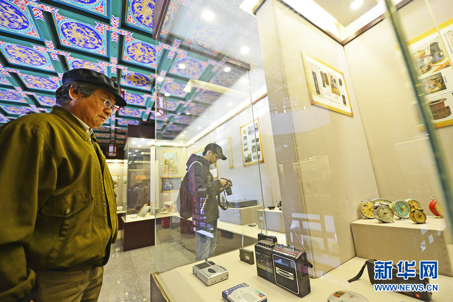 A study showed that online courses can help adult learners earn degrees 20% faster