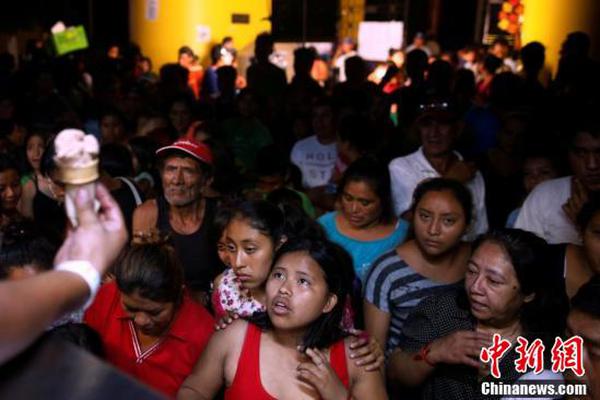 A tech startup launched an app that connects volunteers with local community service projects