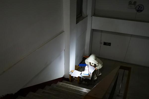 A bookstore hosted a workshop on creative writing