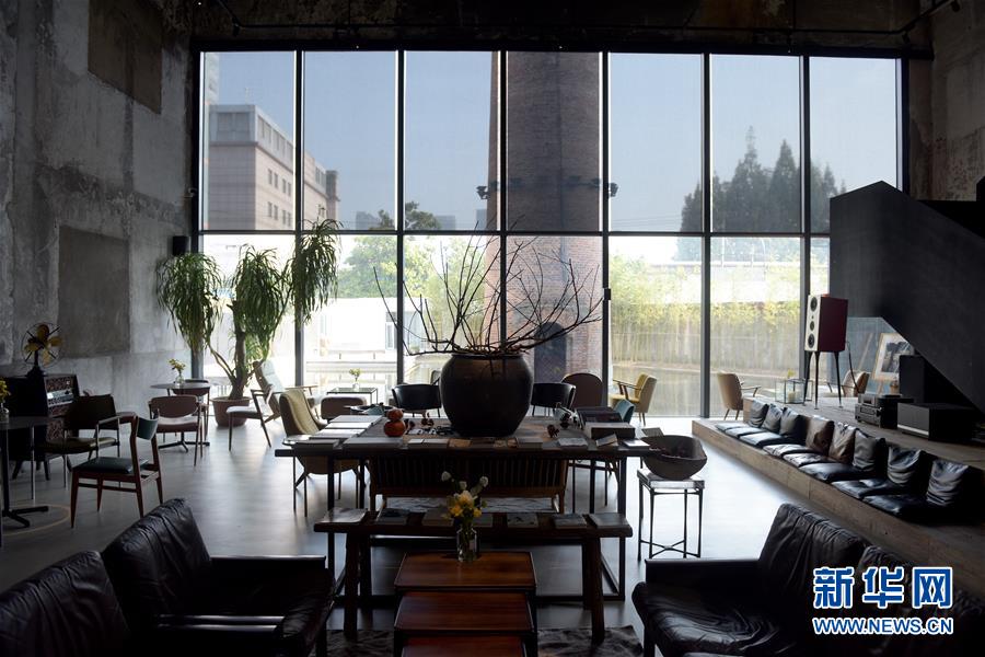 A tech company moved its headquarters to a larger building to accommodate its growing team