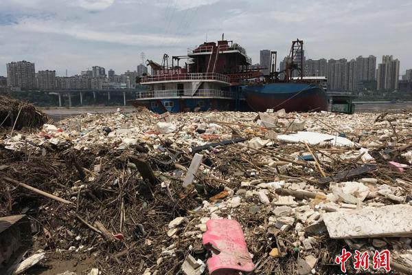 A renowned artist’s latest exhibition opened to critical praise attracting over 13000 visitors on its first weekend