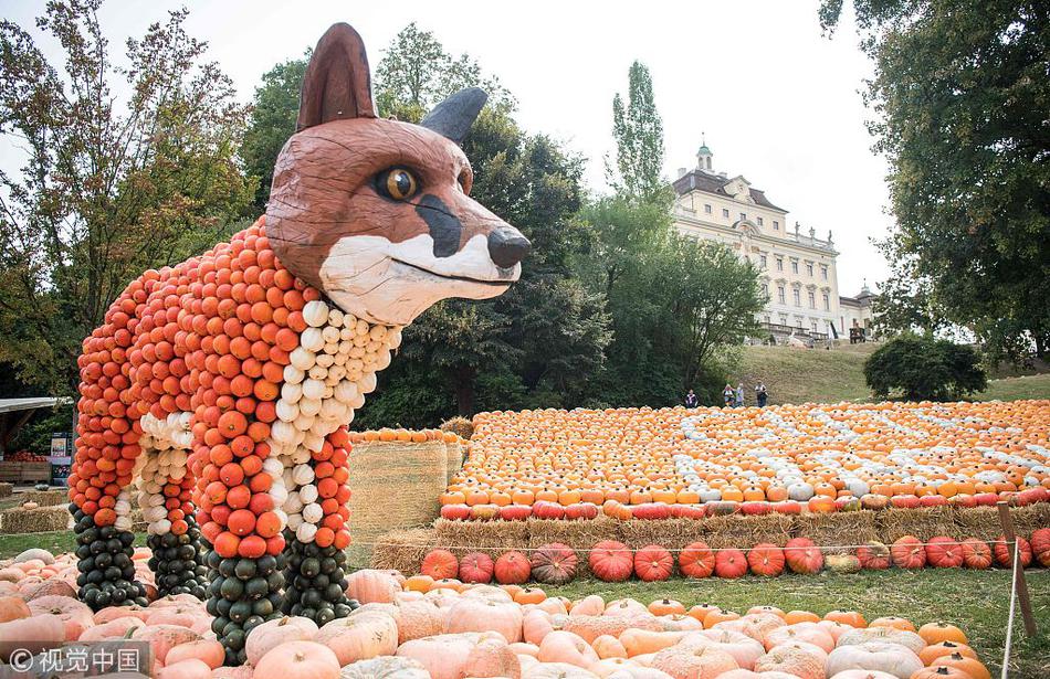 A taxi company updated its app to allow customers to split fares with friends