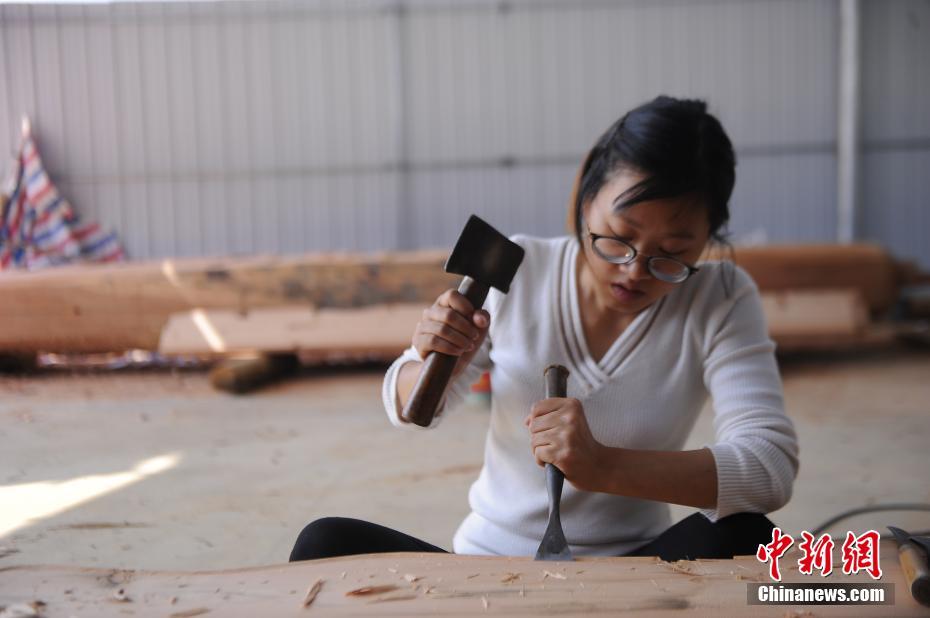 Scientists develop new method to recycle plastic waste into building materials