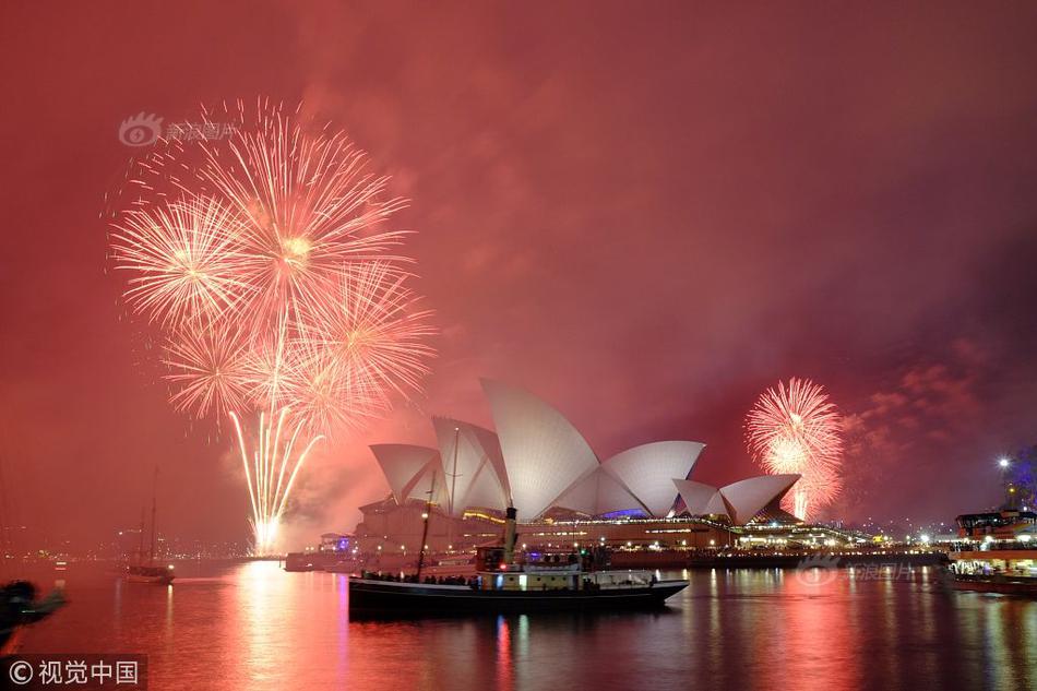 A fire department responded to a kitchen fire that was put out before it spread to other rooms