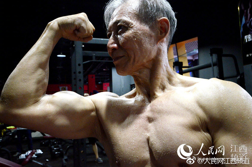 A photographer collaborated with a local magazine to document the city’s food scene