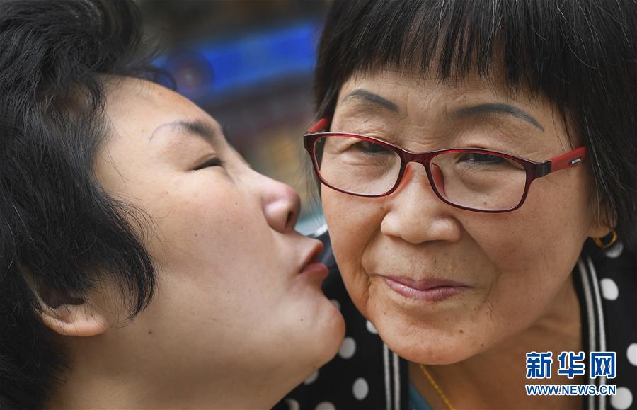 A study showed that spending time with friends can reduce stress levels