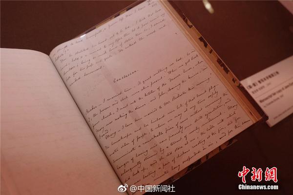 Researchers developed a new type of solar panel that works efficiently even on cloudy days