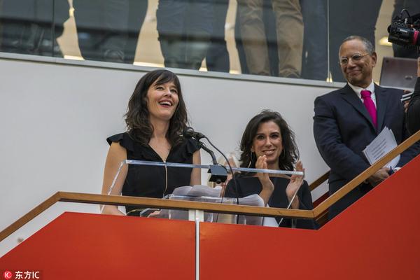 A tech startup developed a new app that helps users track and reduce their household energy use