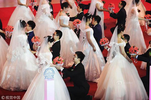 Local restaurants partnered with food delivery services to offer contactless delivery options