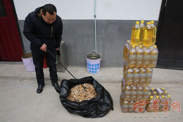 A tech company said it will release a new smartphone with a foldable screen set to hit stores next quarter