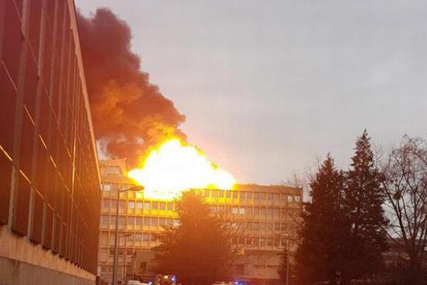 A software company launched a project management tool that integrates with Google and Microsoft apps