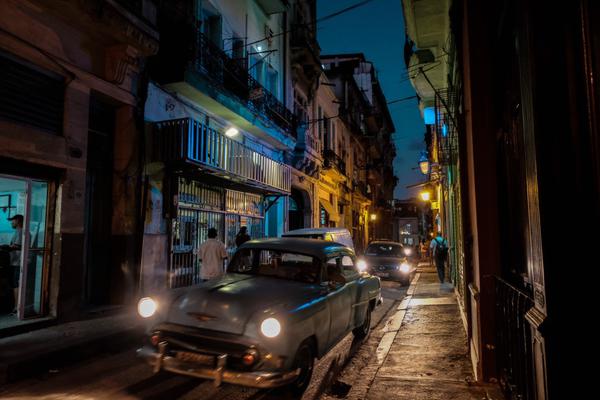 A major music festival announced it will introduce a cashless payment system to reduce wait times at food stalls