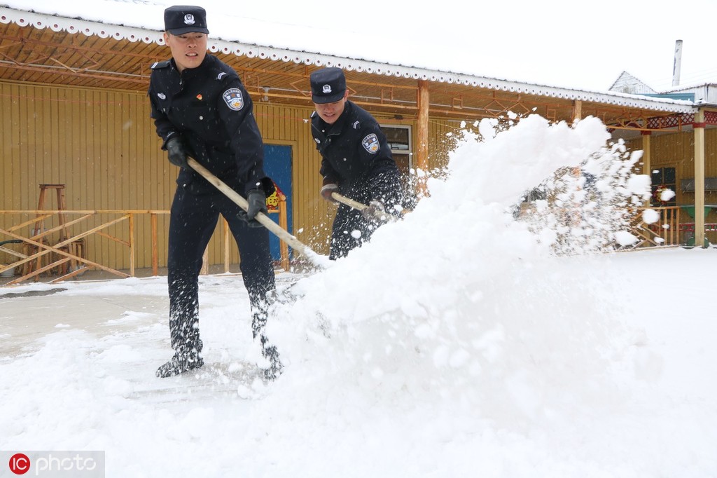 A city announced it will install 50 new electric vehicle charging stations downtown