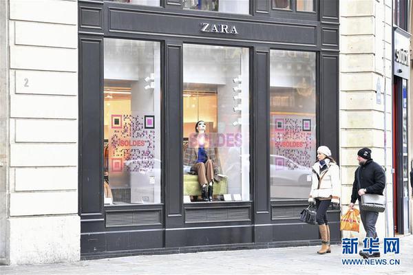 Car companies announced a collaboration to develop affordable electric vehicles for families