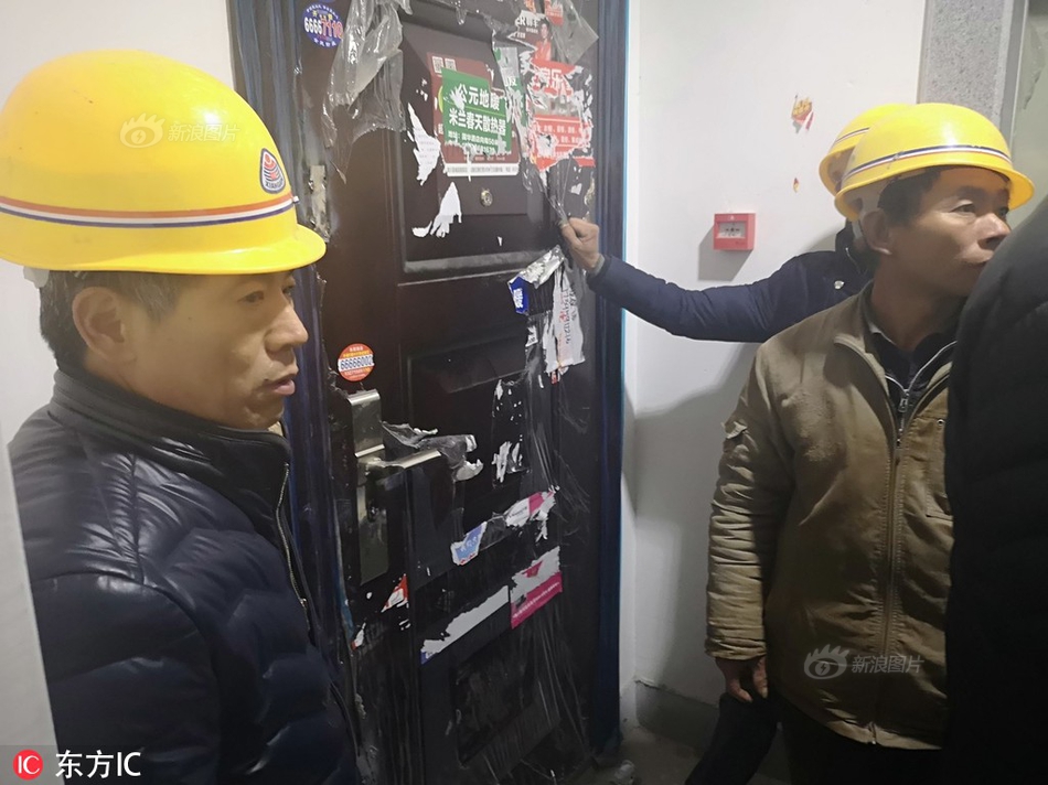 Coast guard conducts search and rescue drills in preparation for hurricane season