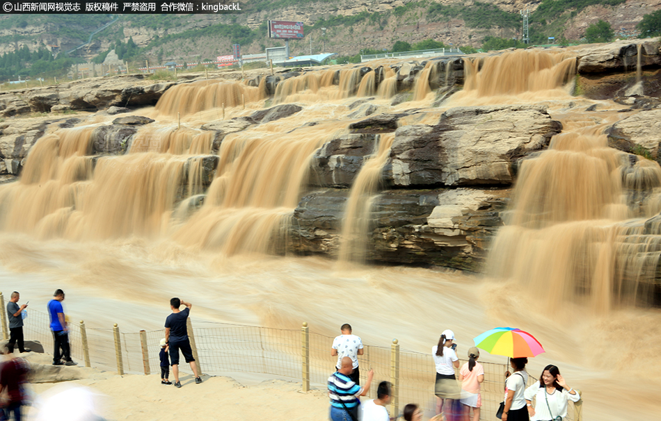 A famous musician released a new album after a five - year break