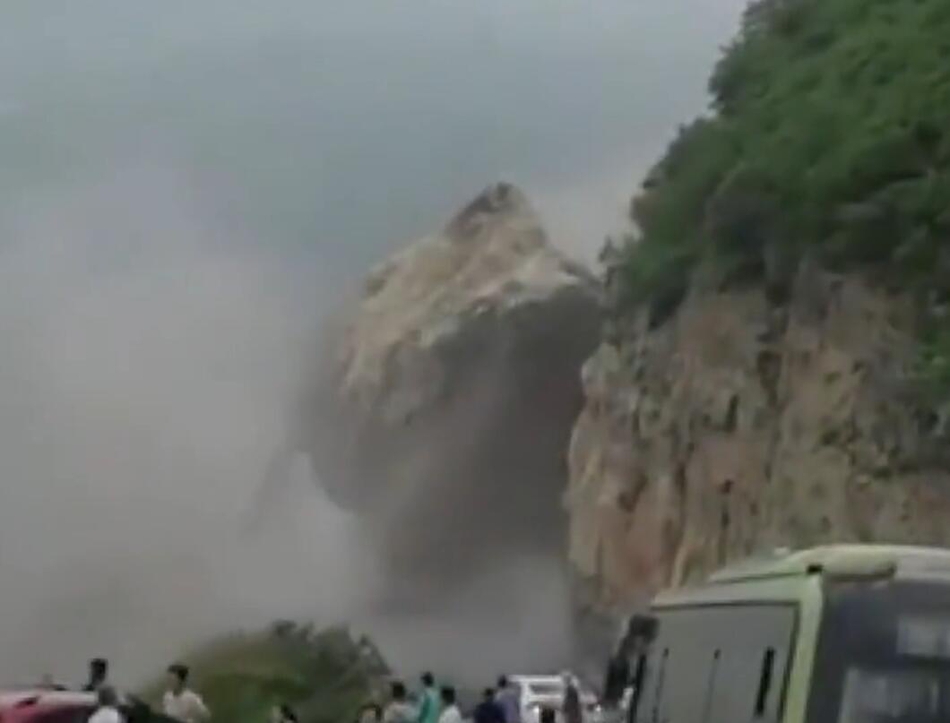 A celebrity chef opened a cooking school for people who want to learn professional skills