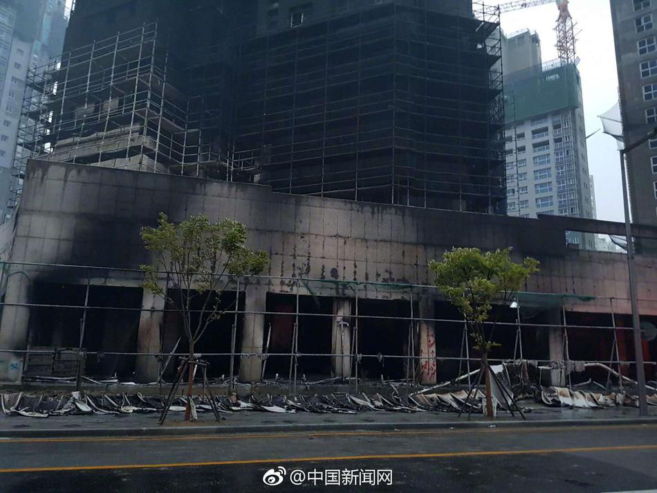 The university conducted a survey on student satisfaction with online courses