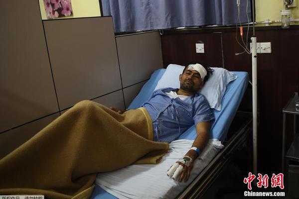 A heavy rainstorm caused a landslide that blocked a major highway for several hours