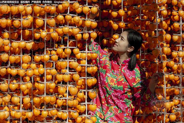 A study found that drinking green tea regularly can improve brain function and memory