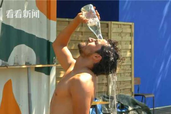 A study found that eating a handful of nuts daily may reduce the risk of heart disease by 20%