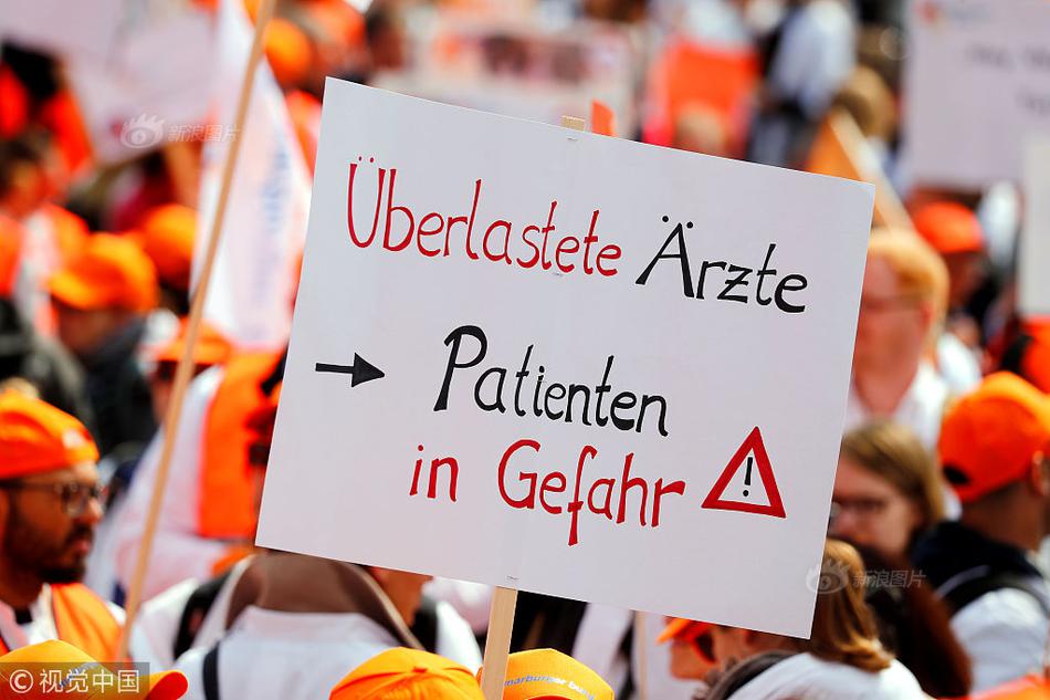 A taxi company updated its app to allow customers to split fares with friends