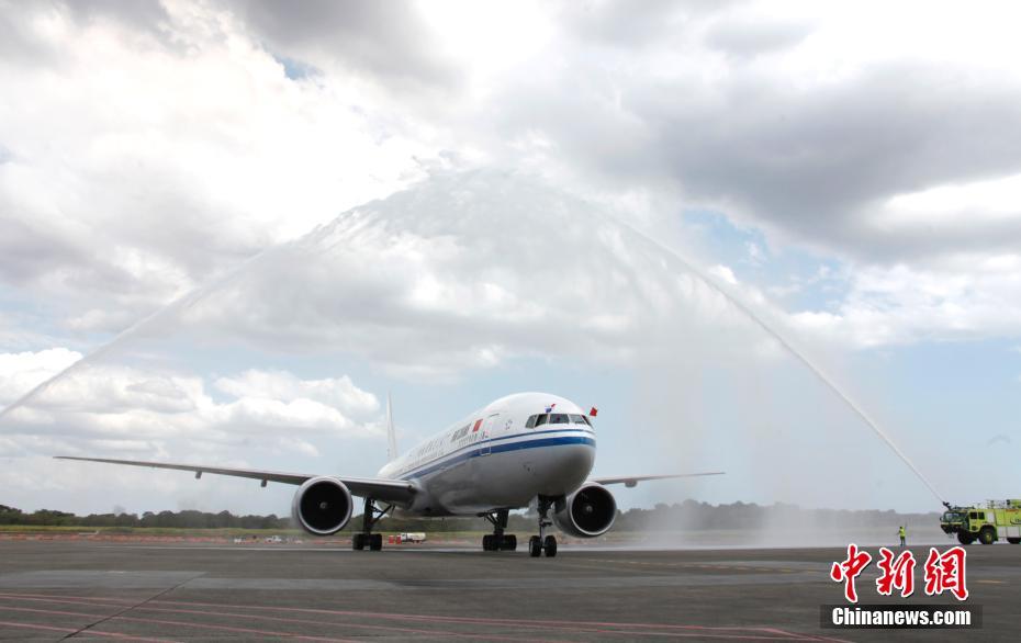 Hardware store offers classes on woodworking for beginners