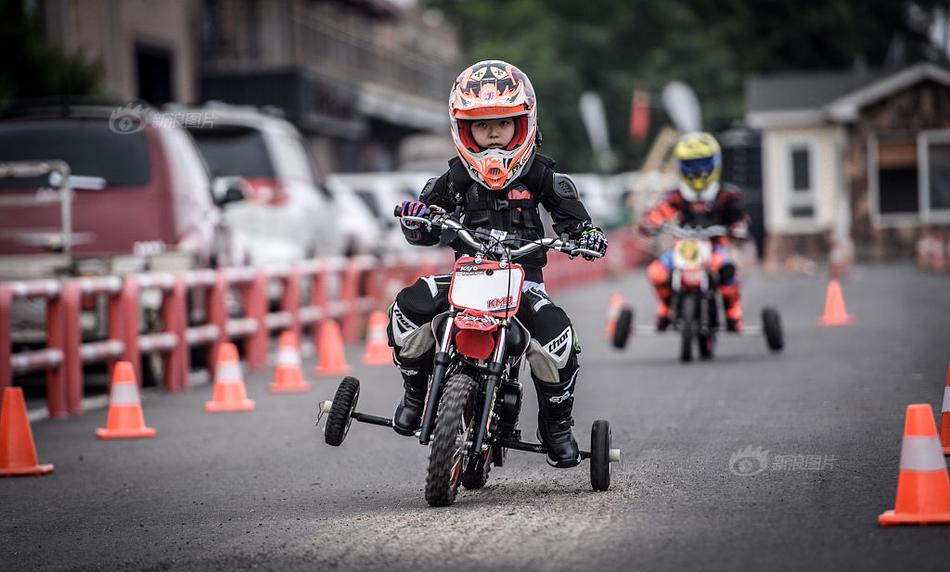 A school district hired a new nutritionist to oversee school meal programs and educate students about healthy eating