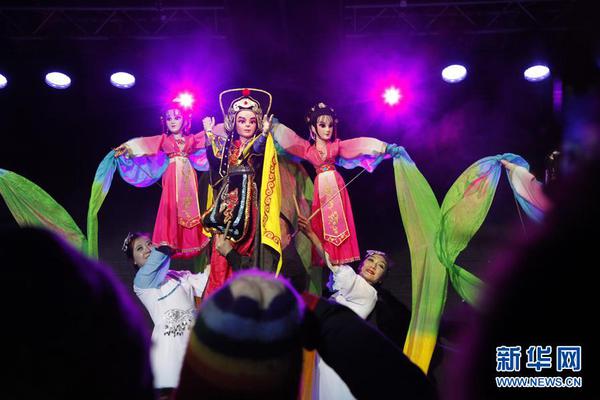 A global climate change summit concluded with 112 countries committing to cut greenhouse gas emissions by 51% by 2030