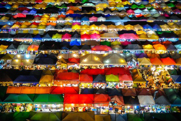 A farm started selling fresh herbs and spices at a local farmers market