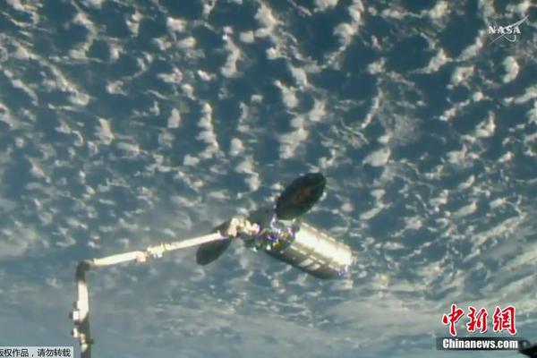 Researchers found that regular consumption of spinach may lower the risk of heart disease by 23%