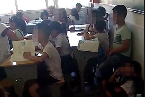 A celebrity chef opened a casual dining restaurant focusing on comfort food with a gourmet twist