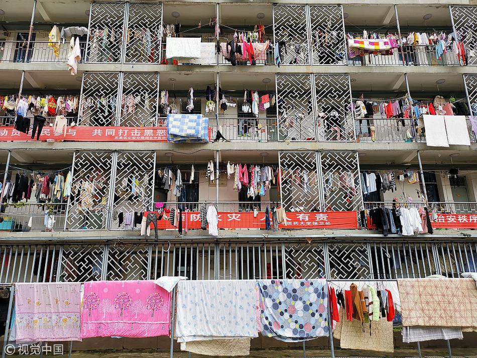 The government announced a new program to help homeless people find permanent housing with a budget of $140 million