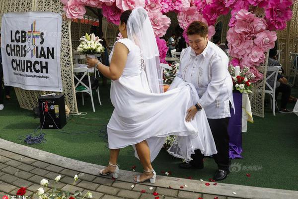 The government passed a law to raise the minimum age for buying tobacco products to 21