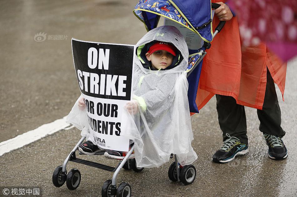 A new study showed that getting enough sleep can improve academic performance in students