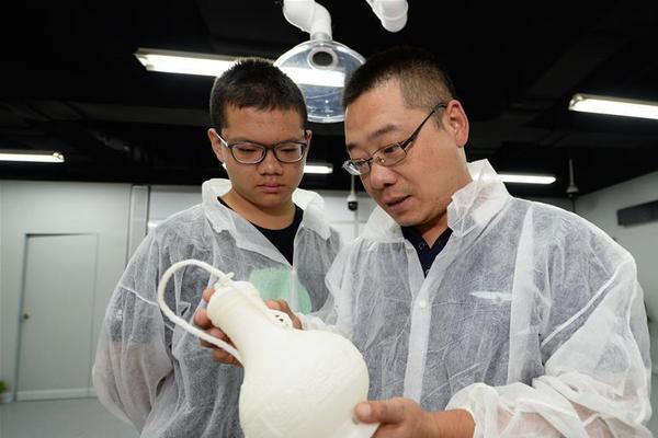 A software company provided free technical support to its customers